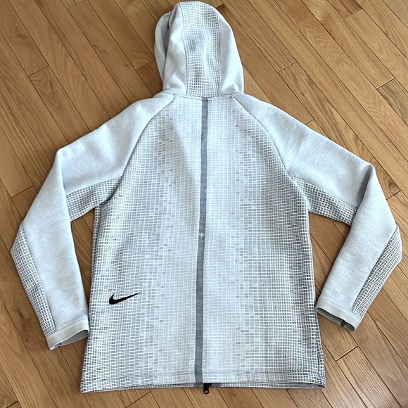 Nike Tech - Dri Fit - Hoodie zip up - grey knit - Size Medium - Picture 6 of 6